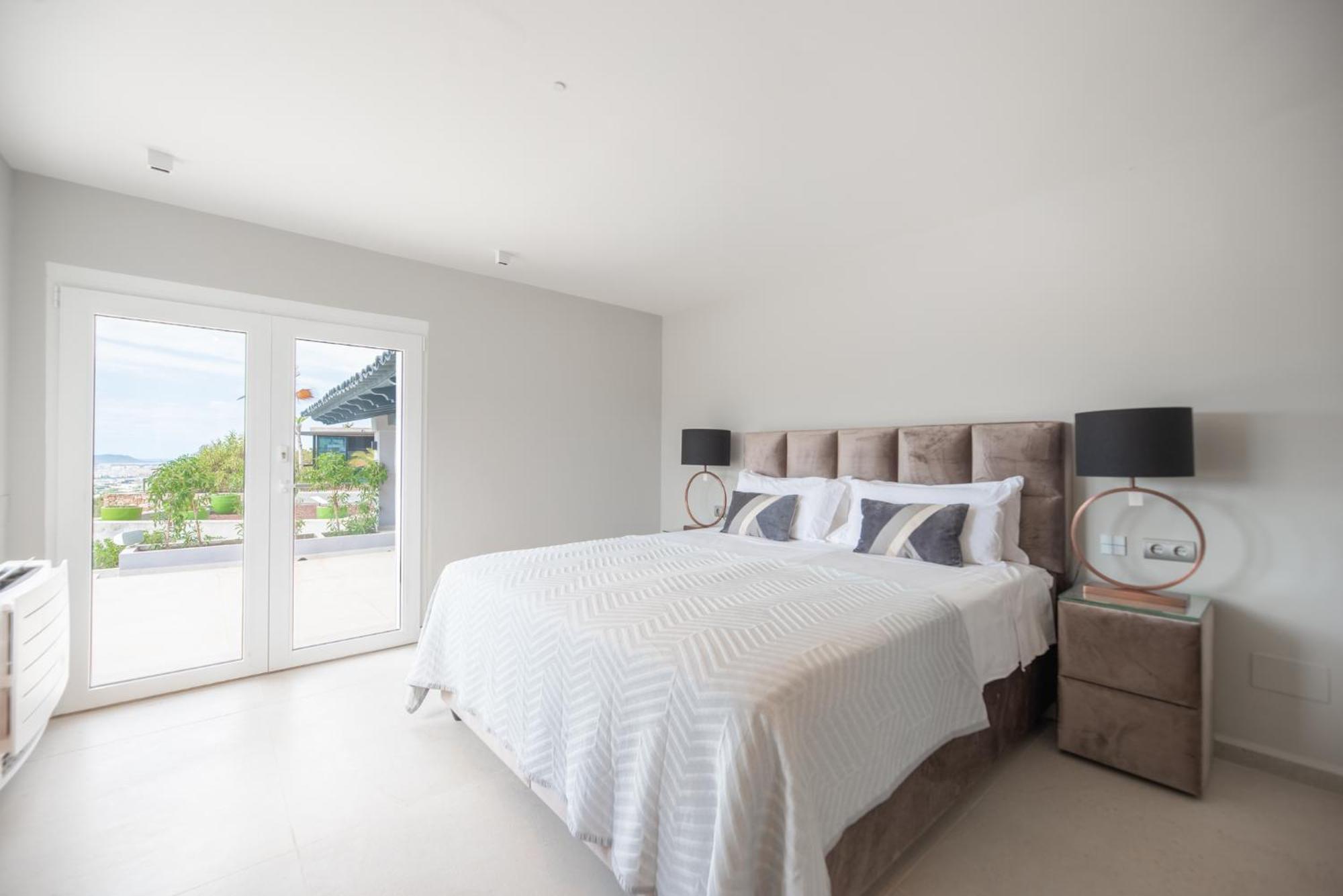 Casa Nonno - Modern With Sea View Near Town Villa Can Furnet