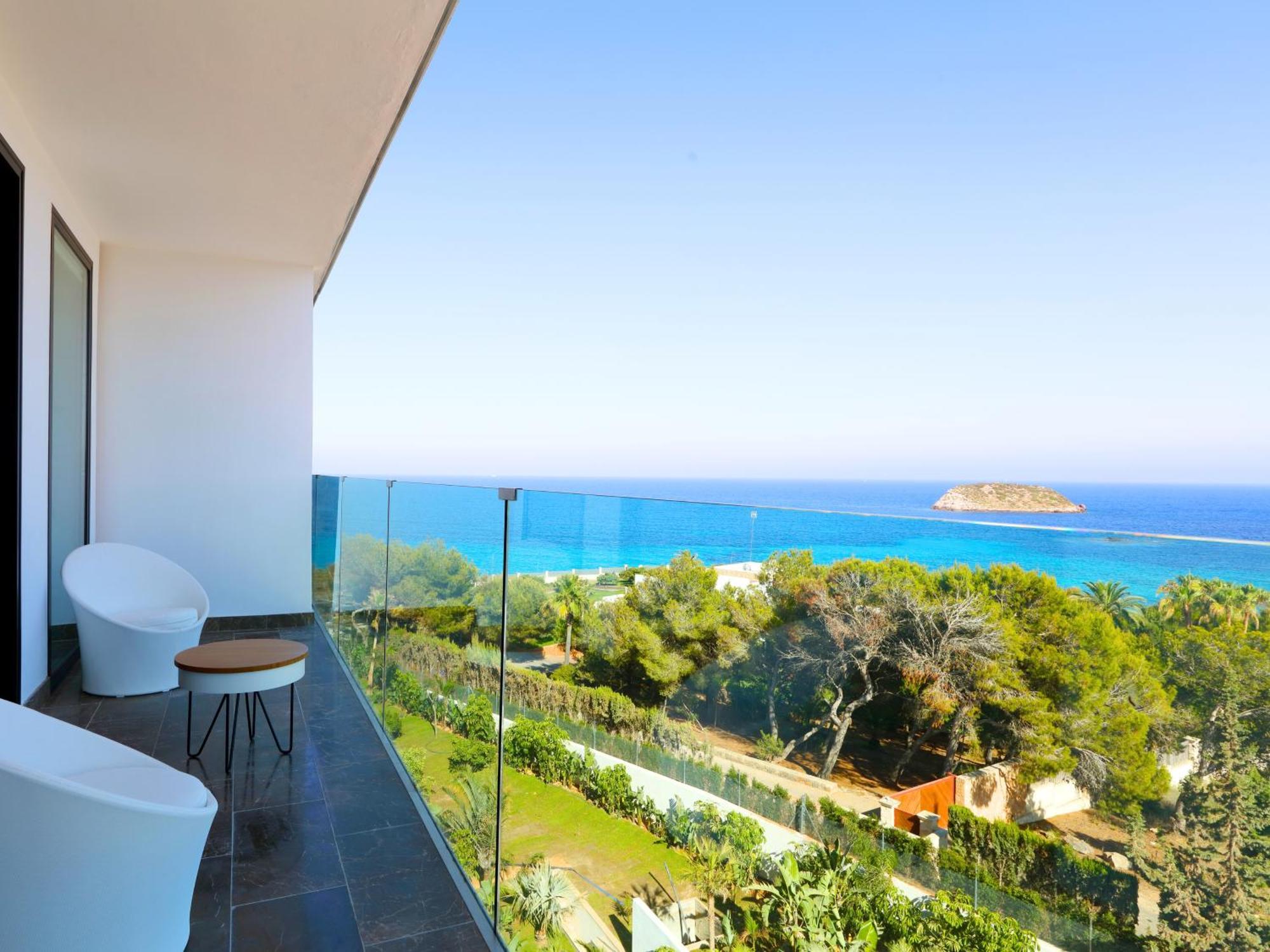 Bless Ibiza - The Leading Of The World Hotel Es Canar (Ibiza)