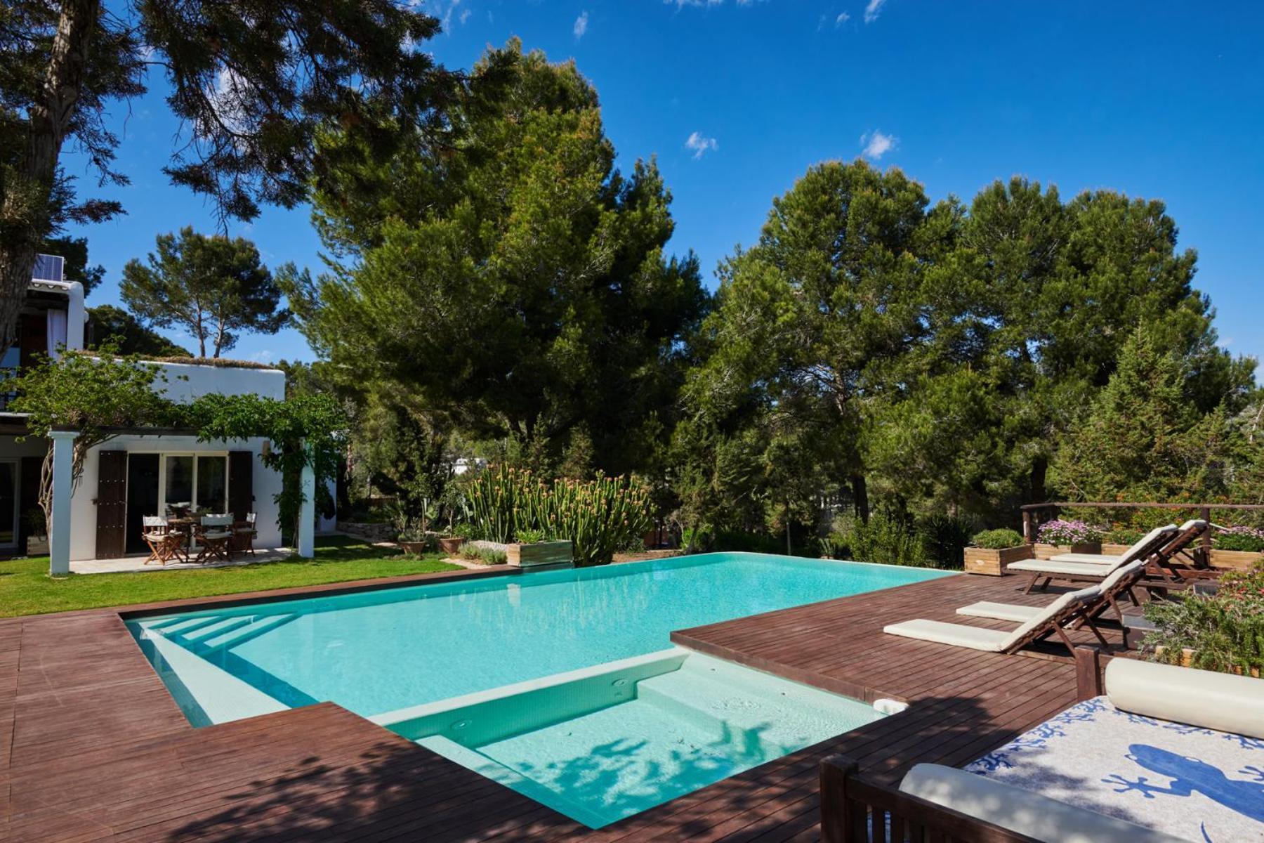 Lilita House