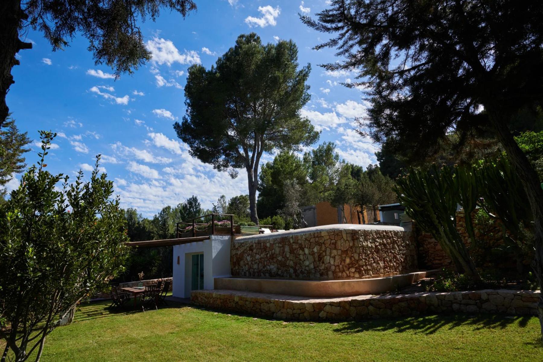 Lilita House *