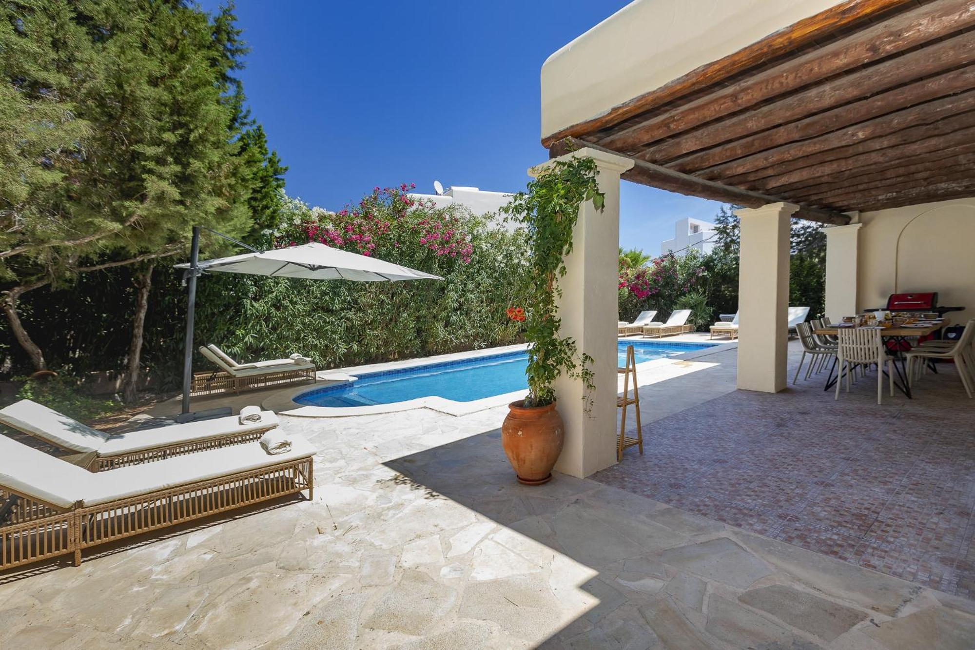 Carma Villa *