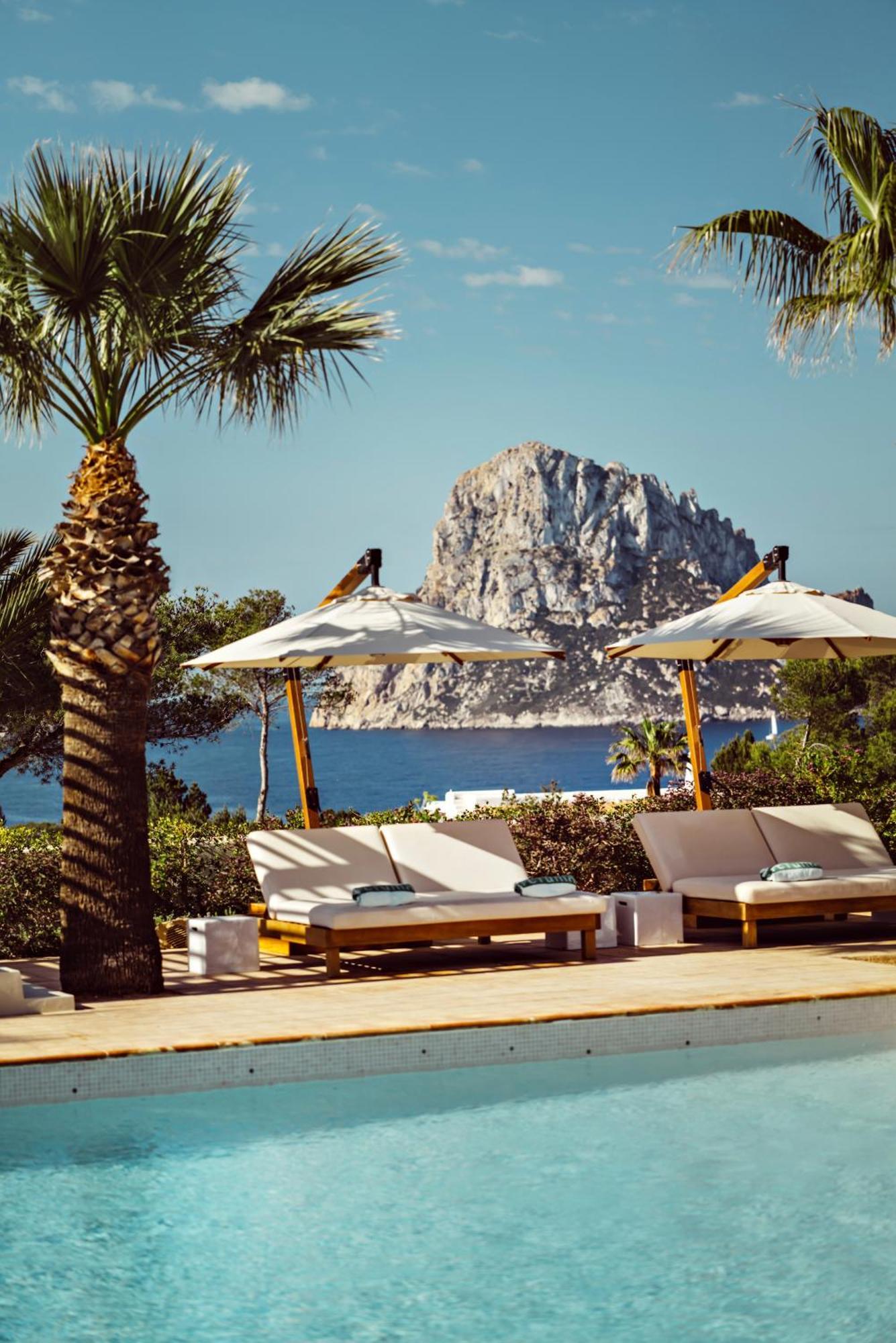 Petunia Ibiza, A Beaumier (adults Only) 5* Cala Vadella (Ibiza)
