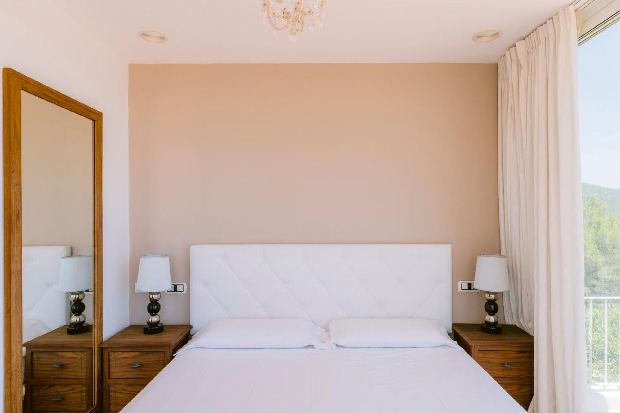 Villa Bellavista Has Stunning Views And A Private Infinity Pool Sant Jordi de ses Salines