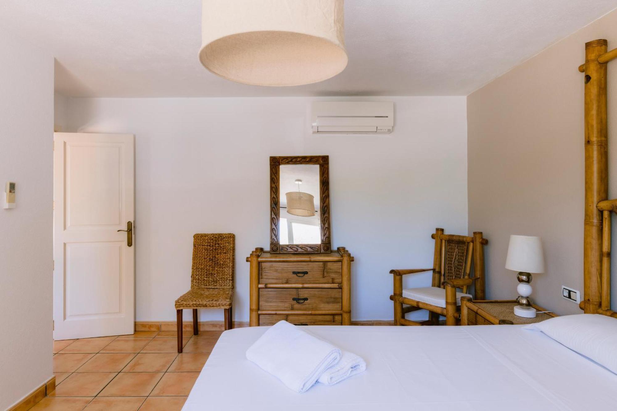 Bellavista Has Stunning Views And A Private Infinity Pool