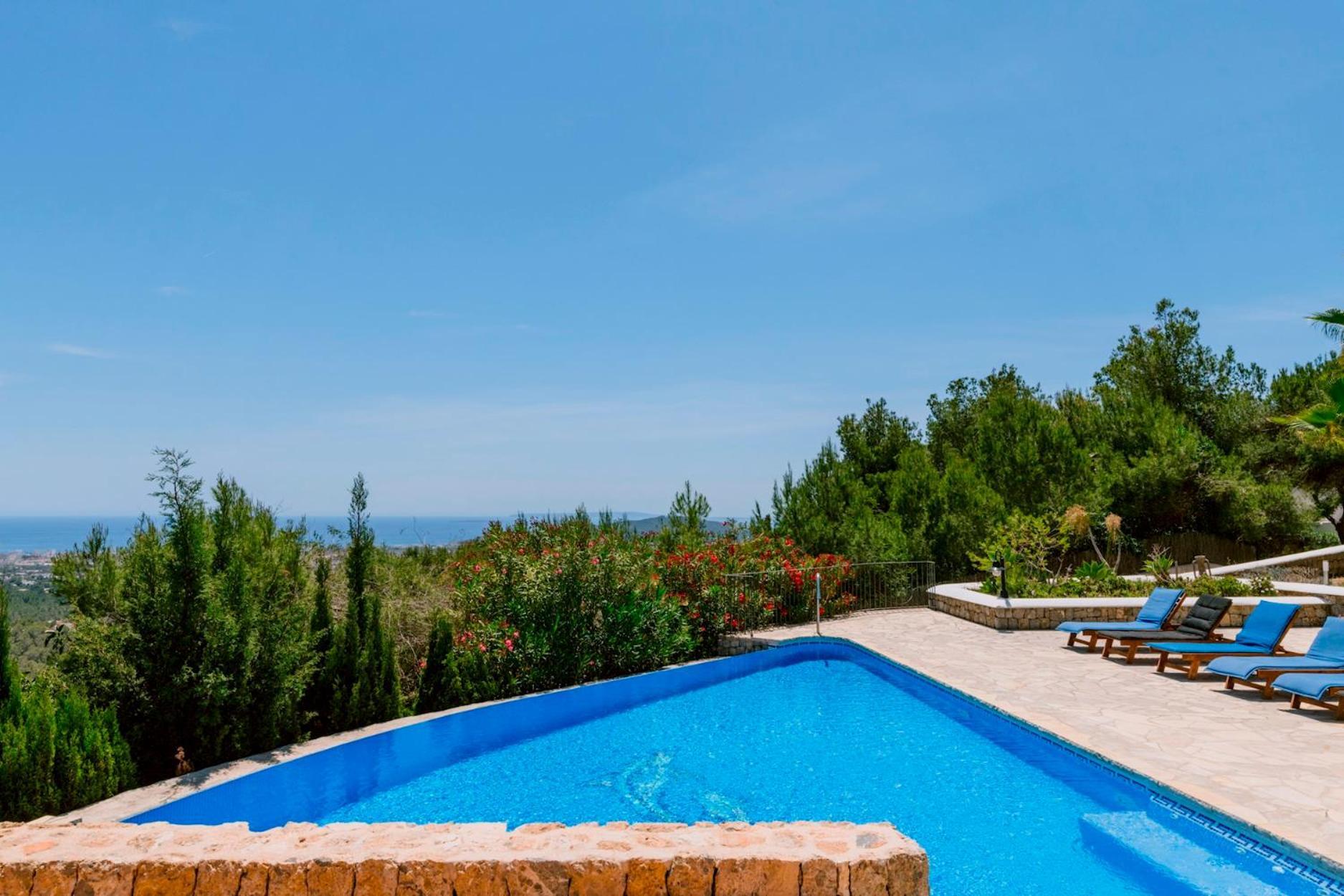 Villa Bellavista Has Stunning Views And A Private Infinity Pool *