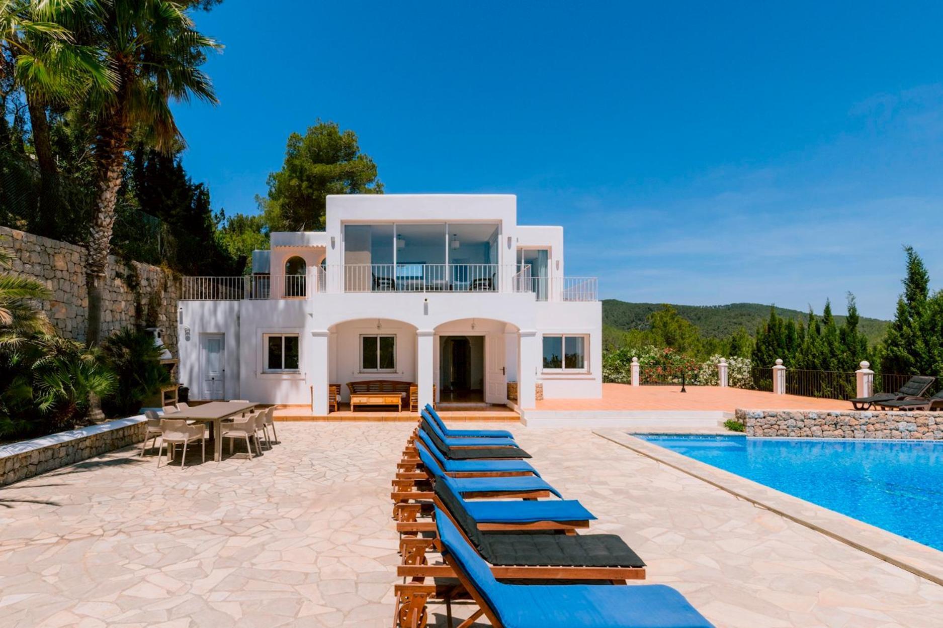 Bellavista Has Stunning Views And A Private Infinity Pool Sant Jordi de ses Salines