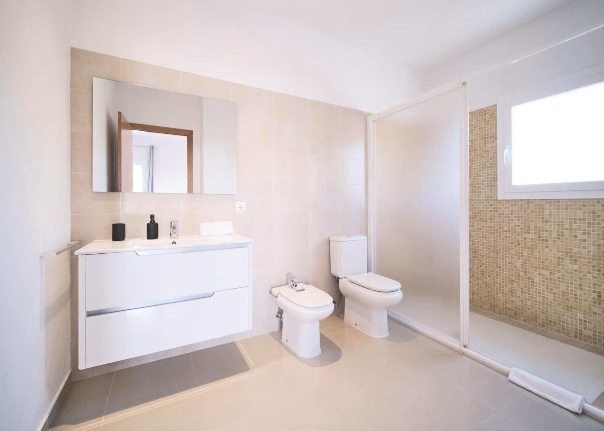 Romeo 2km From Ibiza Town And 1km From Talamanca Villa Santa Eularia des Riu