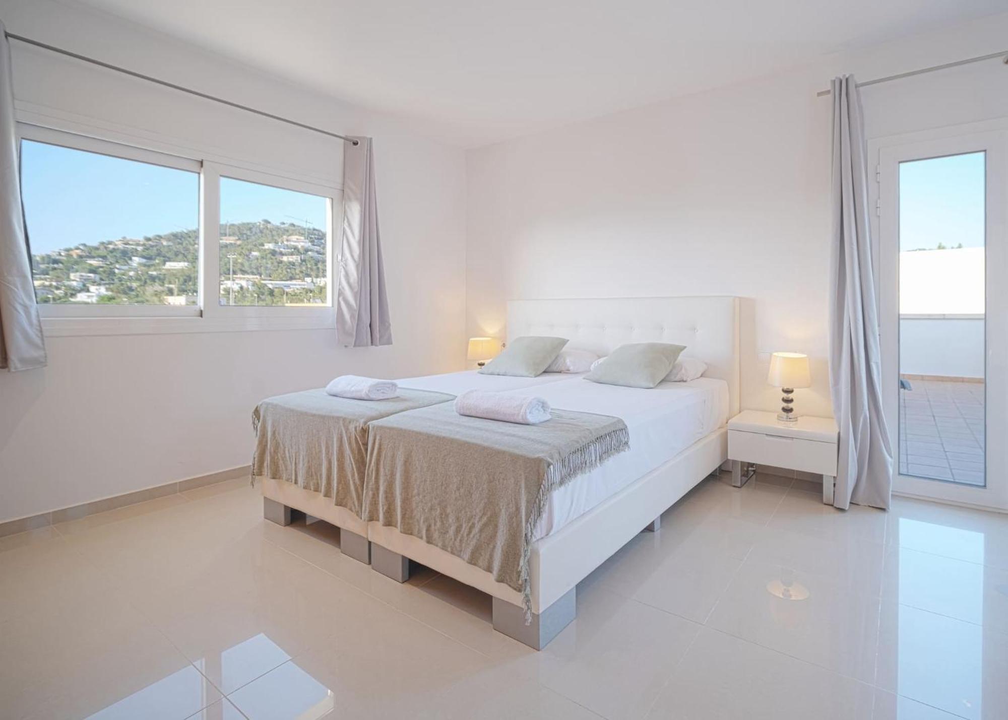 Romeo 2km From Ibiza Town And 1km From Talamanca Villa
