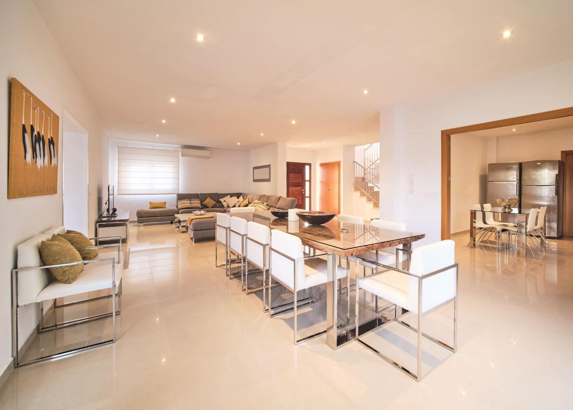 Romeo 2km From Ibiza Town And 1km From Talamanca Villa