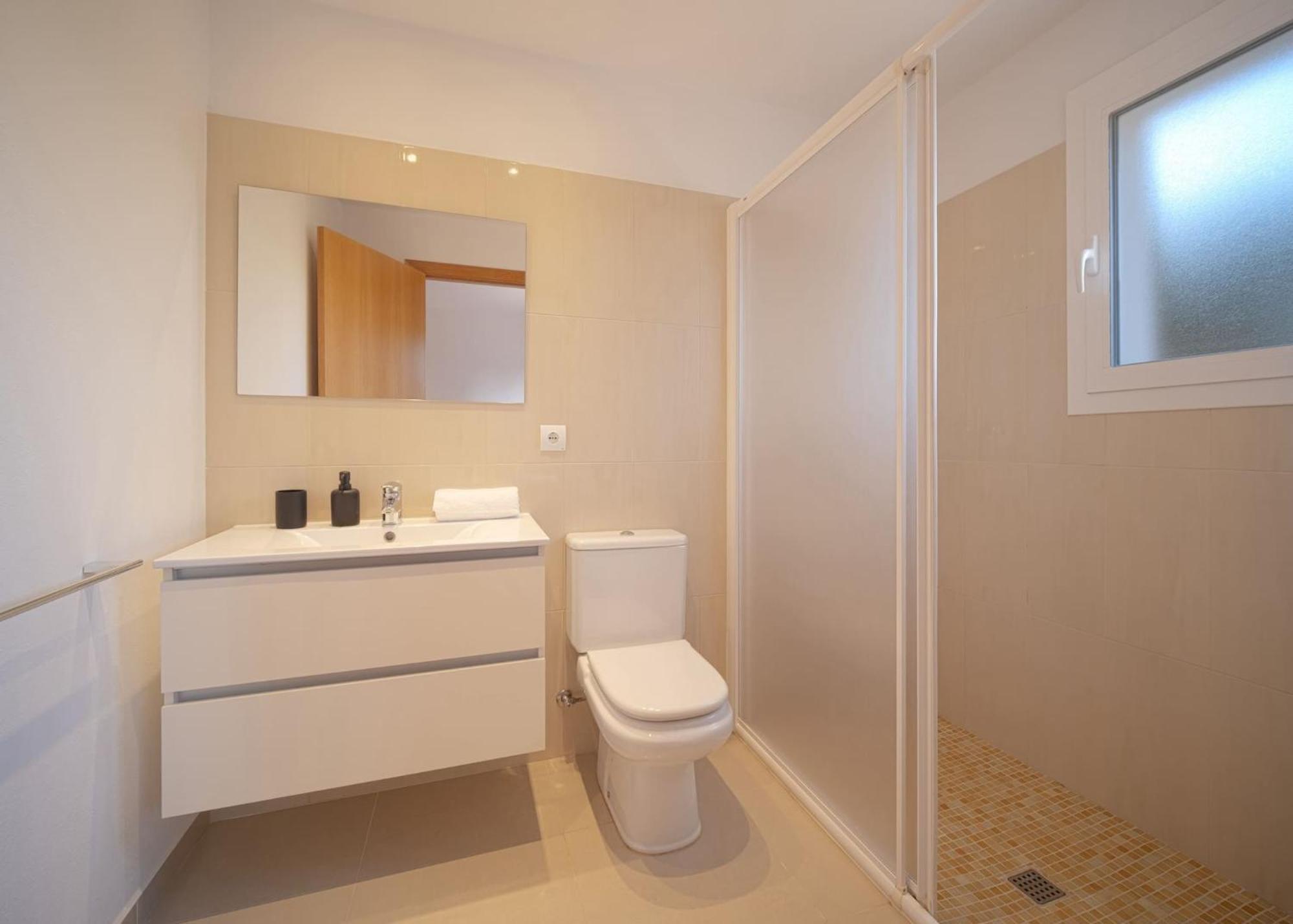 Romeo 2km From Ibiza Town And 1km From Talamanca Villa *