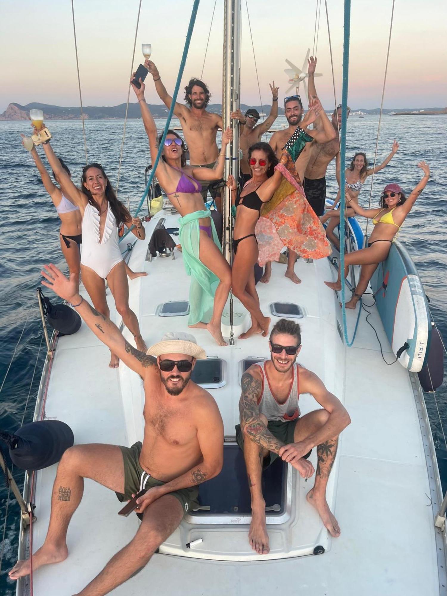 Botel Velero Beneteau Gybsea 50 *