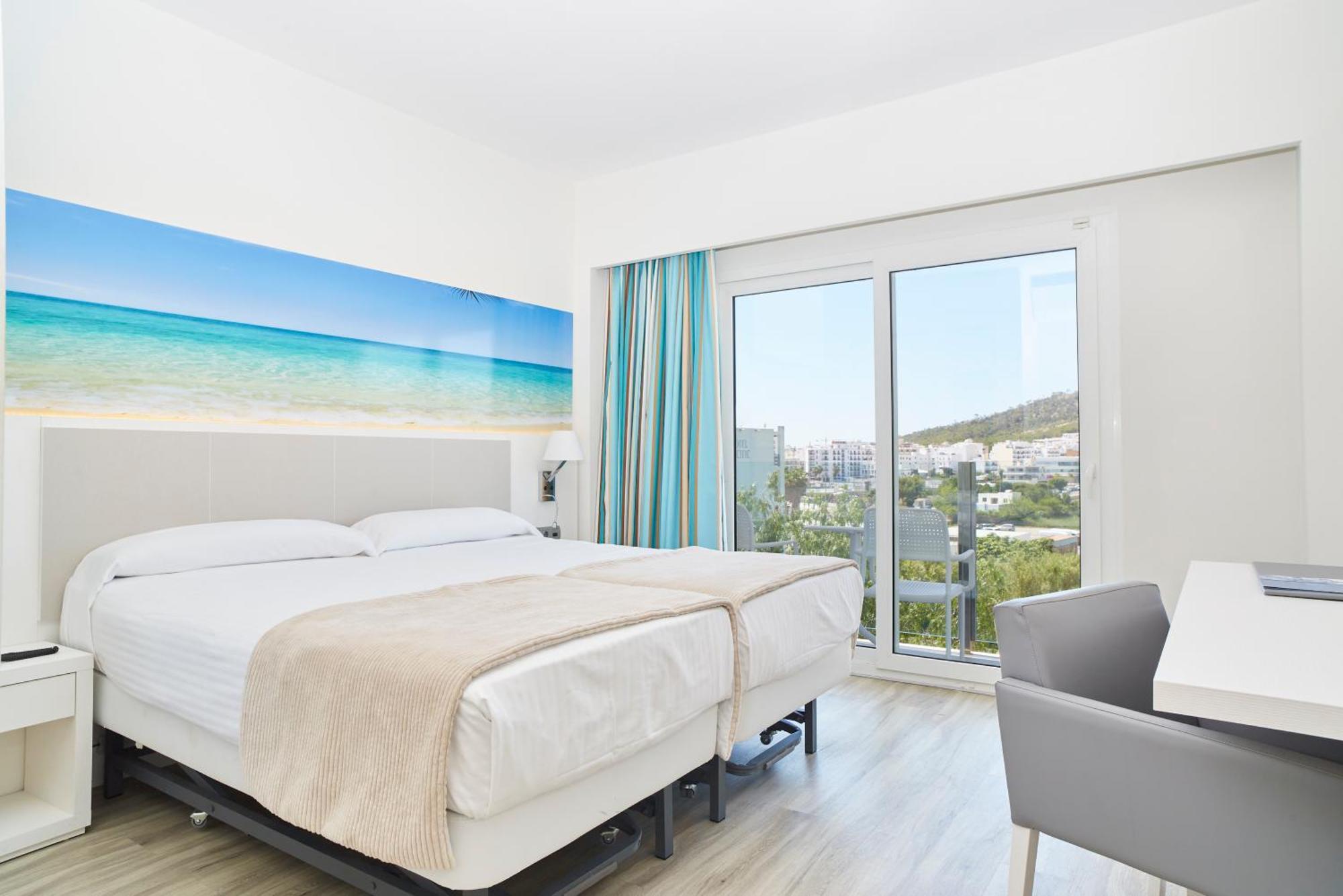 Invisa Es Pla - Adults Only Hotel San Antonio (Ibiza)