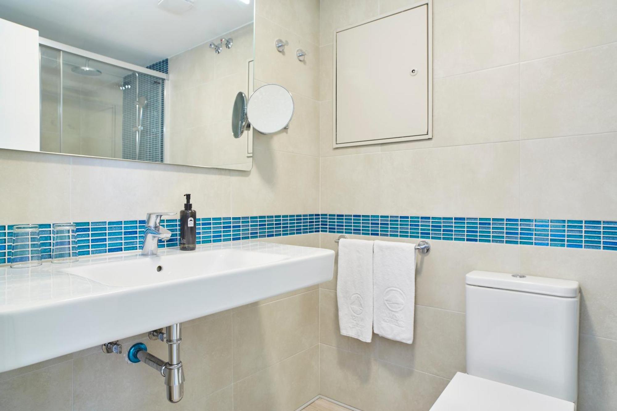 Hotel Invisa Es Pla - Adults Only San Antonio (Ibiza)