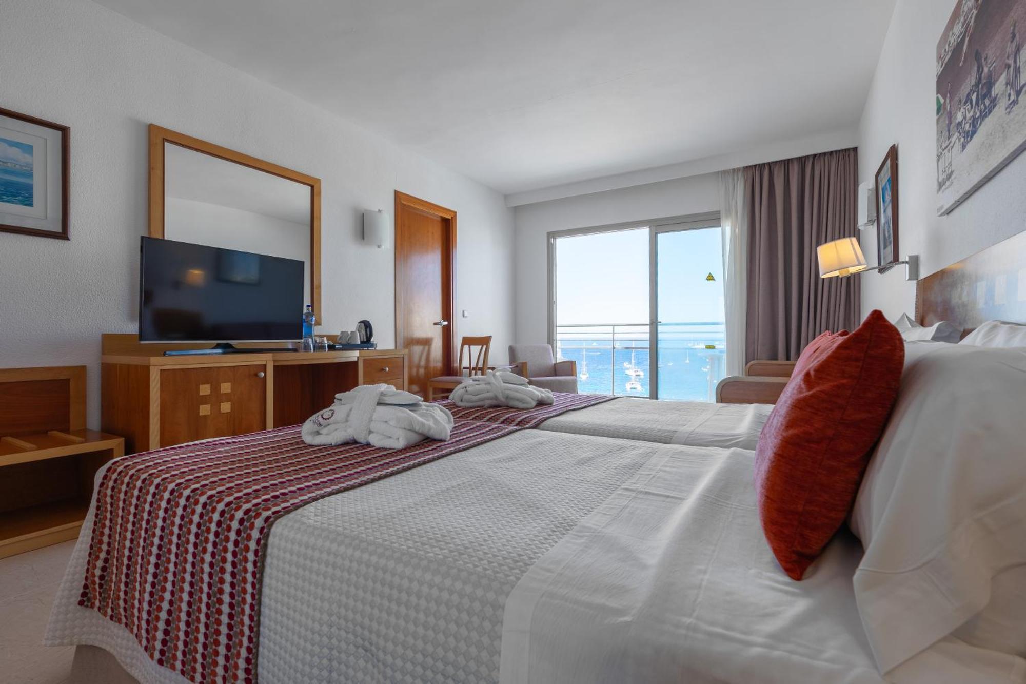 Bellamar & San Antonio (Ibiza)