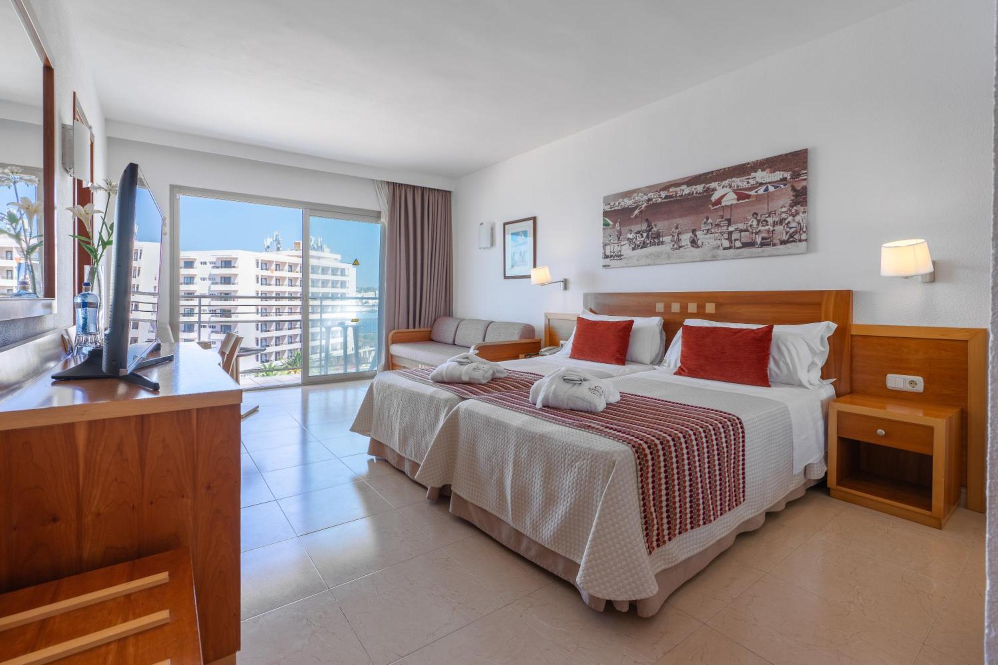 Bellamar & Hotel 4*