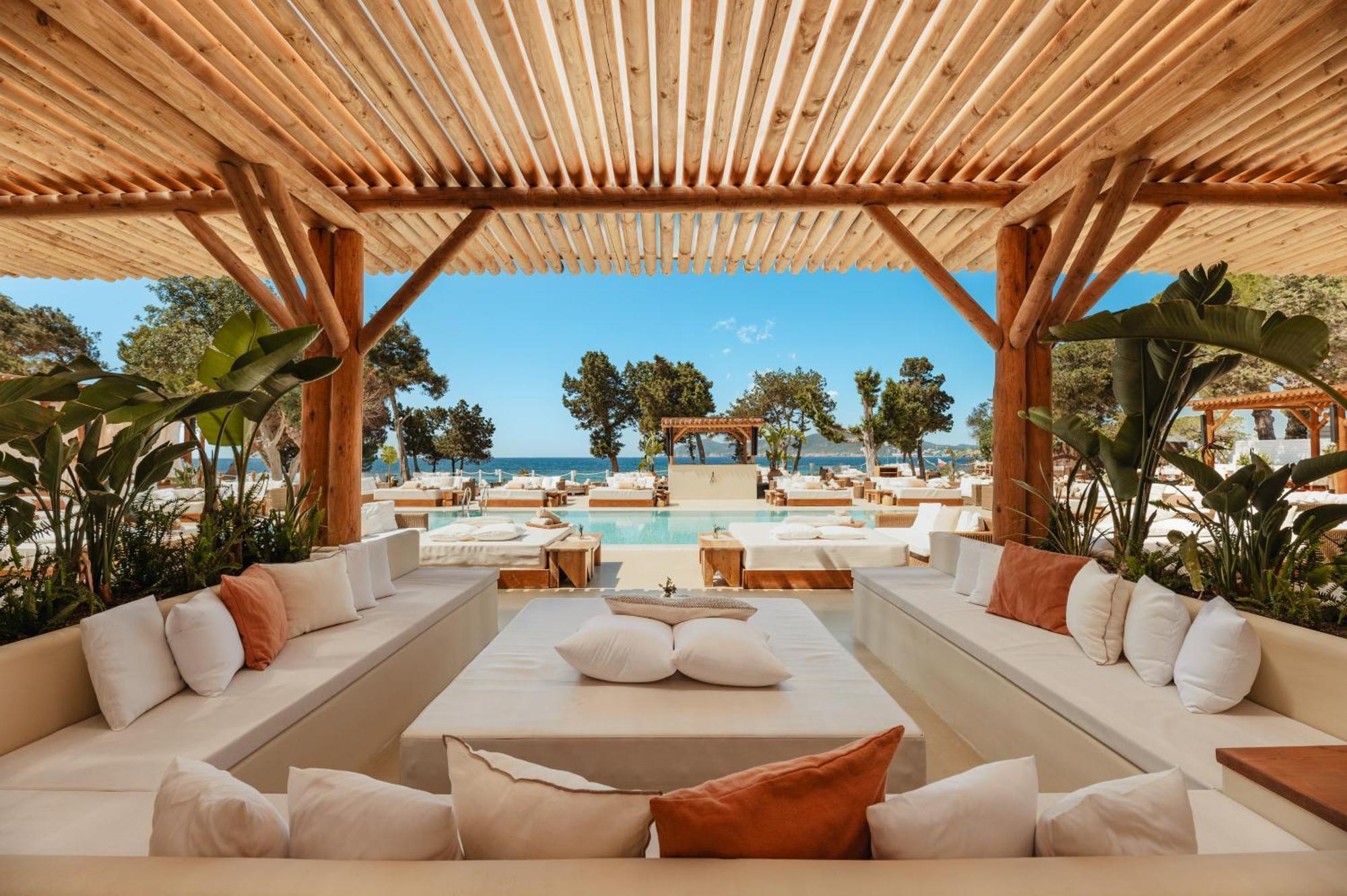 Hotel Me Ibiza - The Leading Of The World 5*