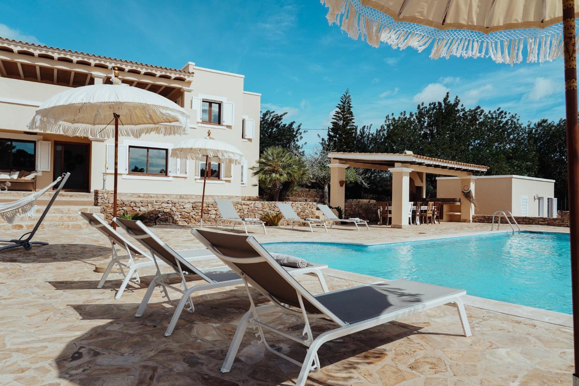Amigo Near Dalias - Villa