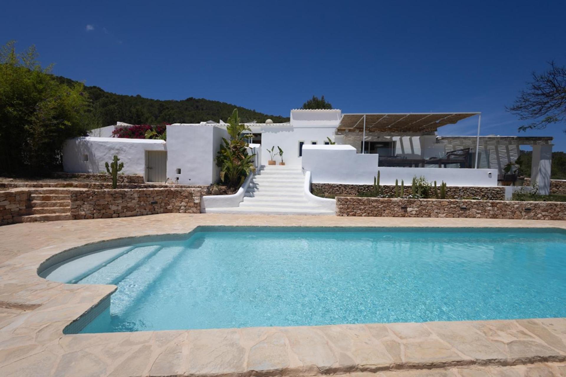 Tunio , Santa Gertrudis