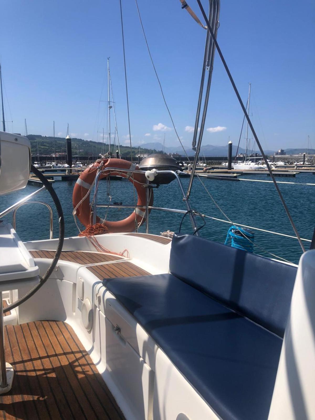 Malena Tango Velero Botel San Antonio (Ibiza)
