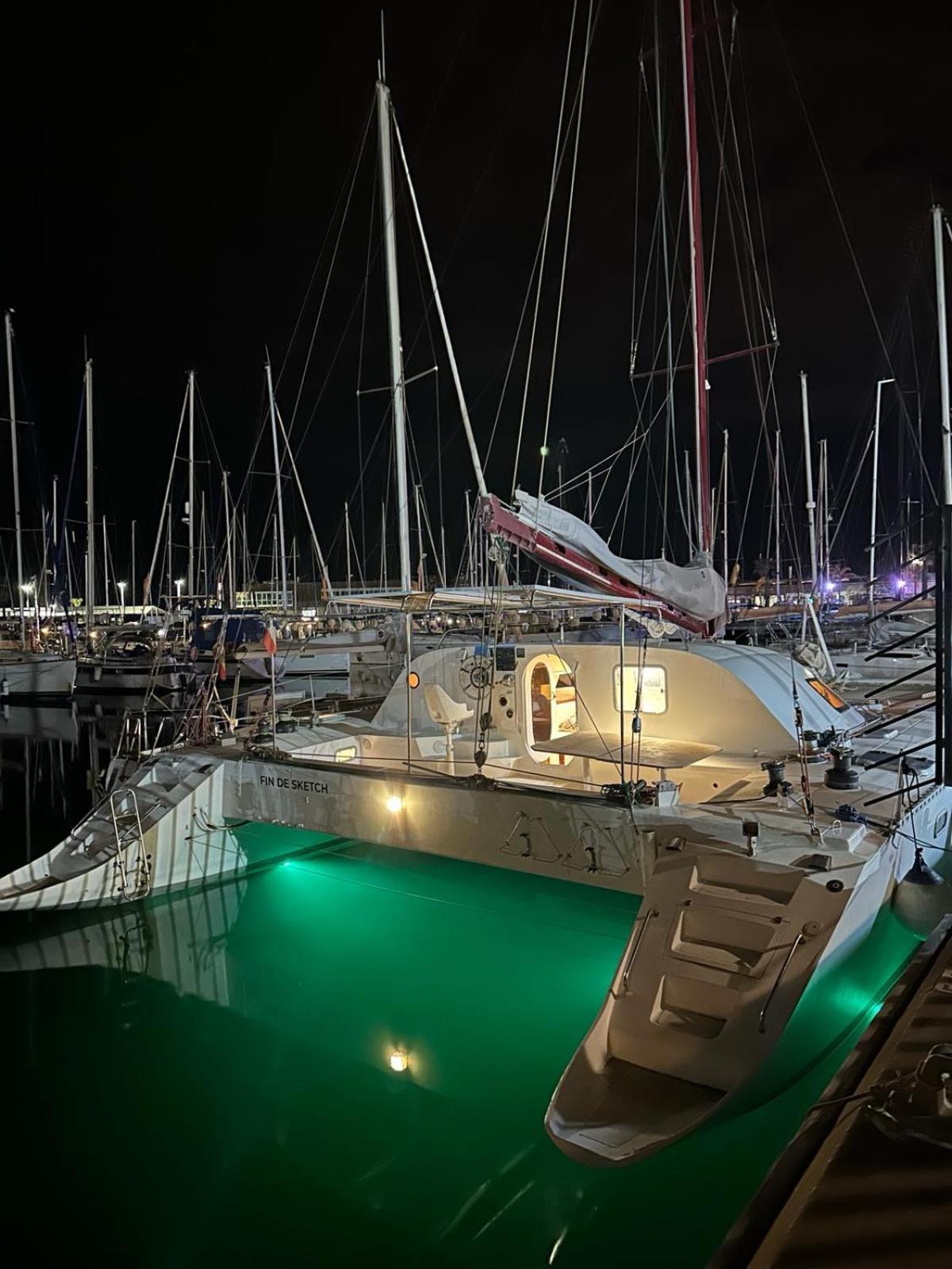Botel Catamaran Tagomago 50 Sant Francesc de s'Estany