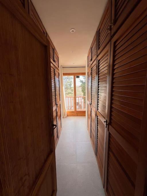 Villa En Zona Playa D'en Bossa Con Gran Piscina