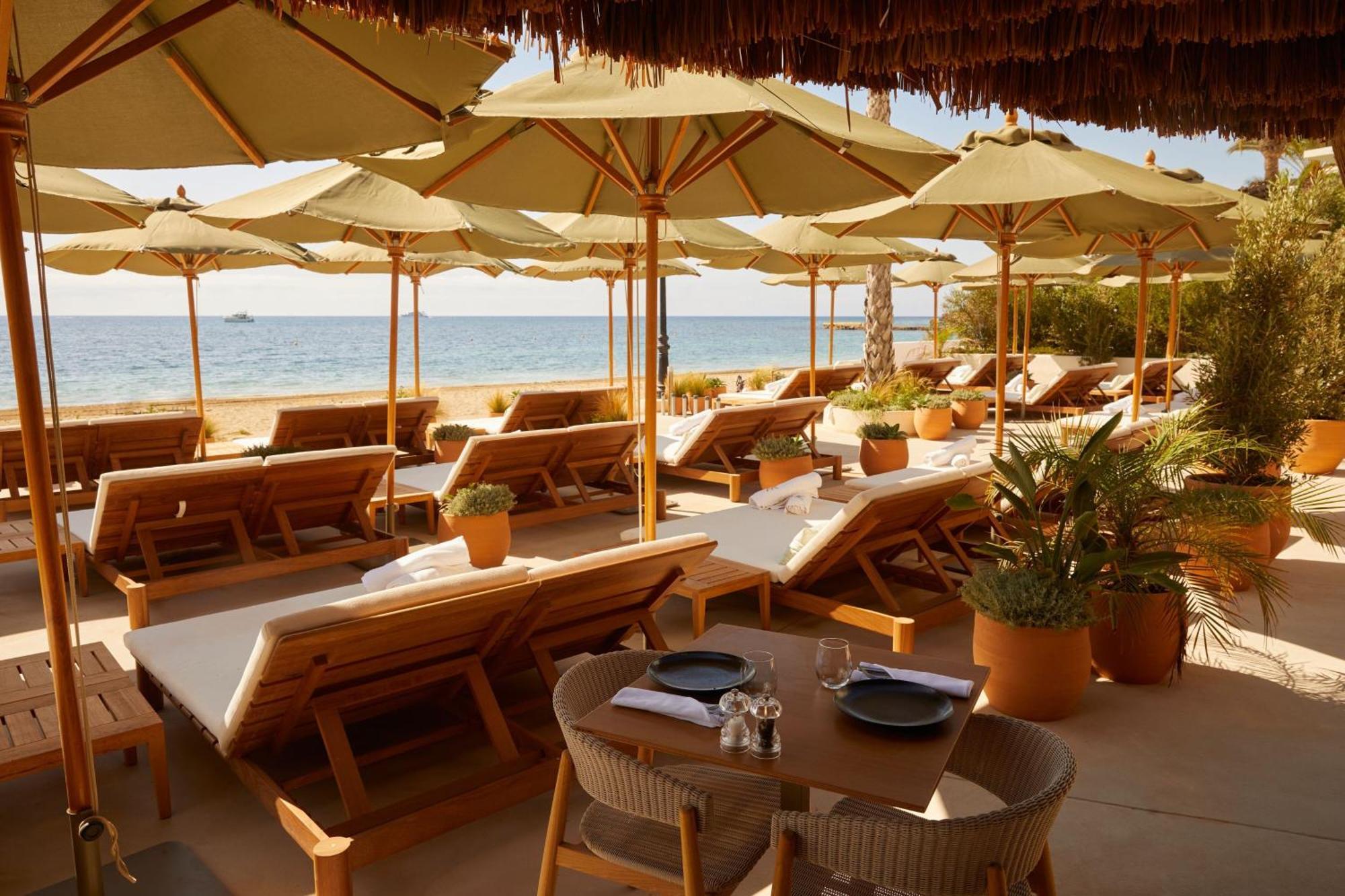 W Ibiza Santa Eulària des Riu