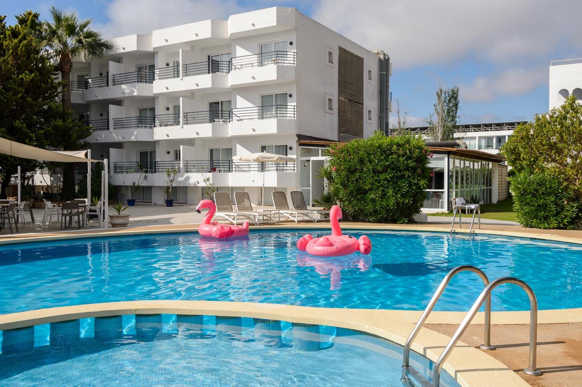 Vibra Isola - Adults Only 3*