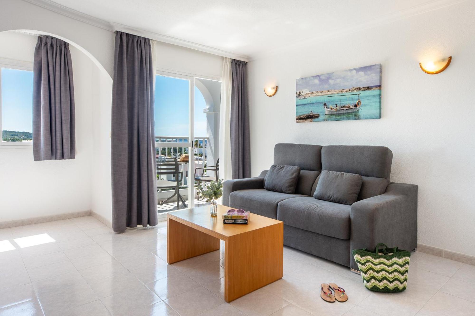 Vibra San Marino Aparthotel San Antonio (Ibiza)