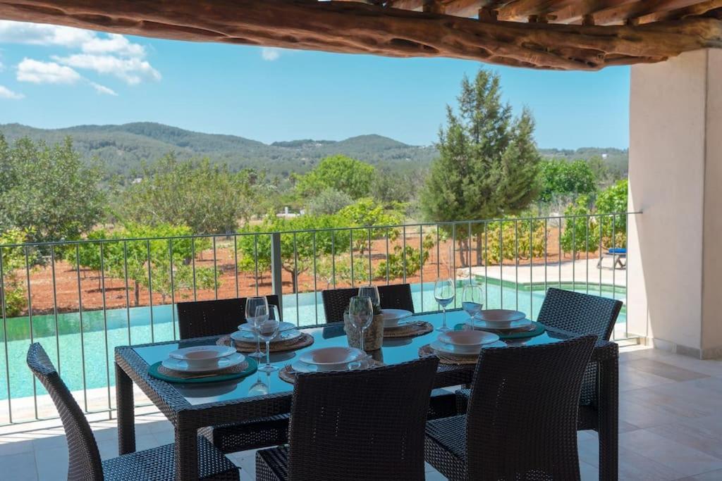 Kety -luna Con Preciosa Piscina Y Vistas ! Villa Sant Llorenc de Balafia