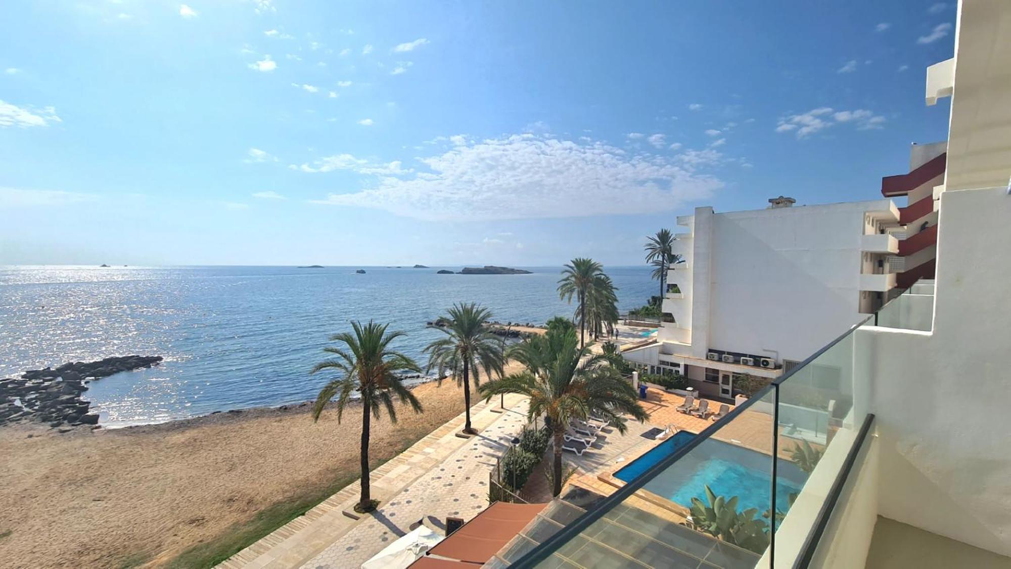 Llobet Apart-hotel 3*