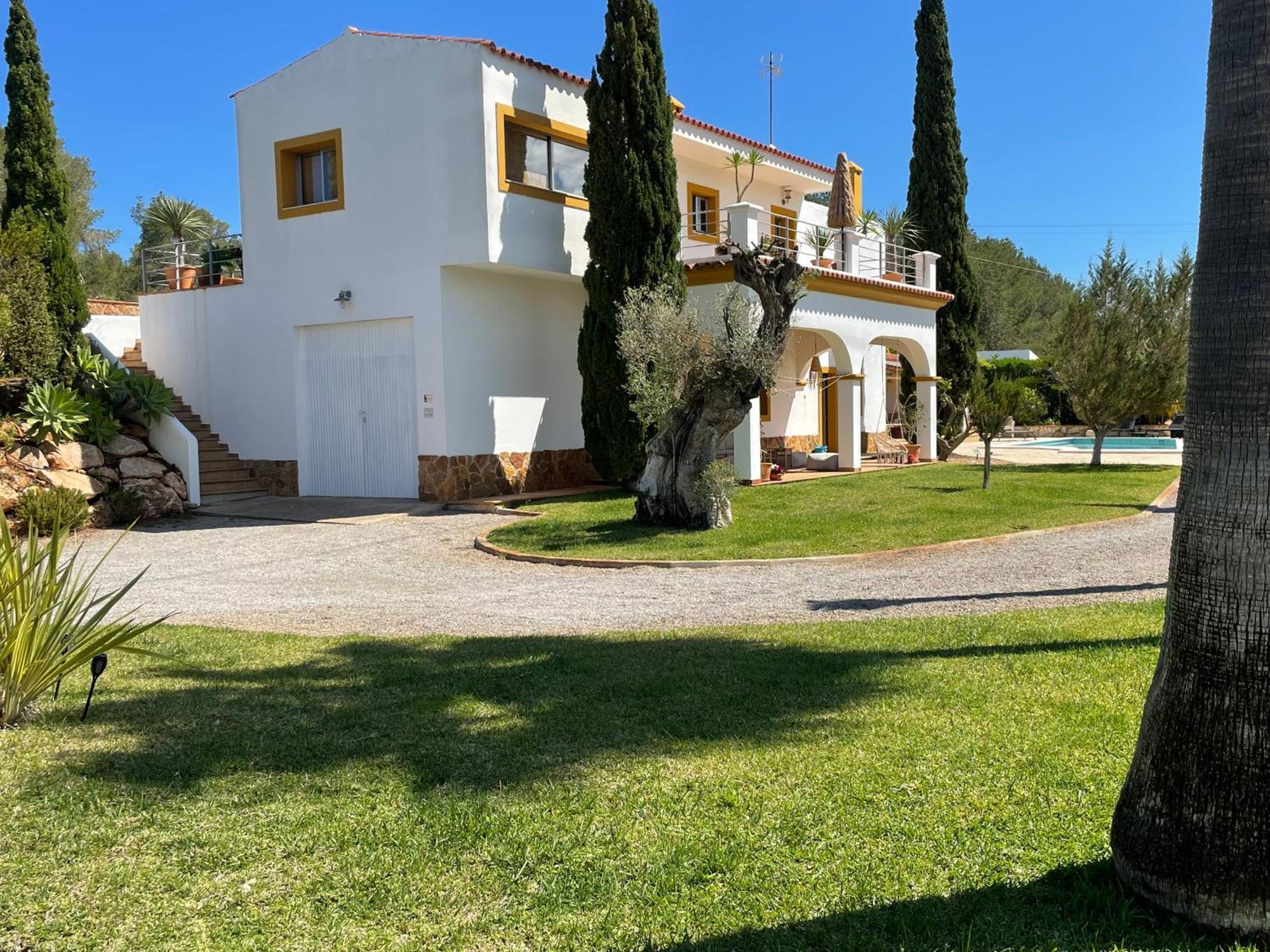 Linda, Ruime Prive-villa Met Zwembad Met Prachtige Tuin Villa Santa Gertrudis (Ibiza)