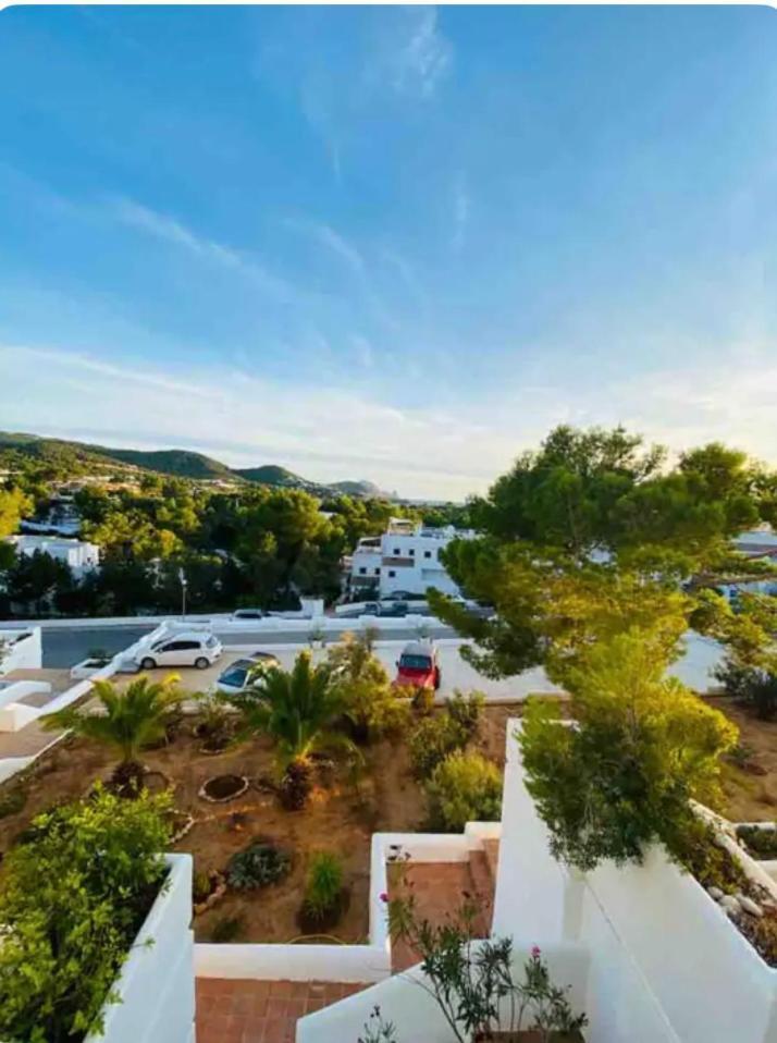 Sol Y Luna Cala Tarida (Ibiza)