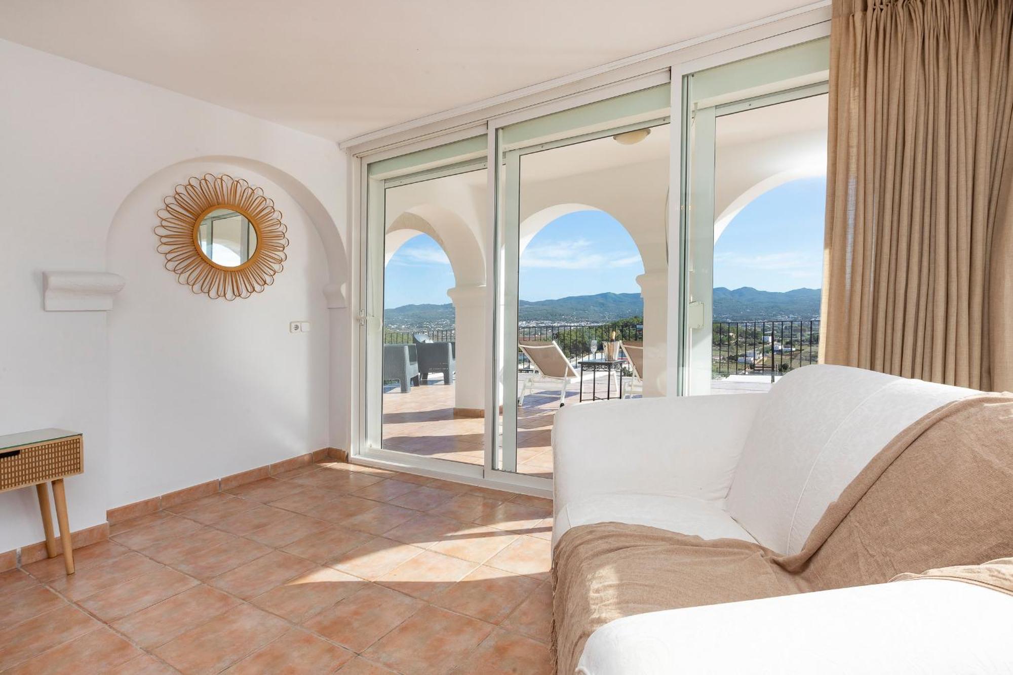 Near San Antonio Sleeps 11 Villa San Antonio (Ibiza)