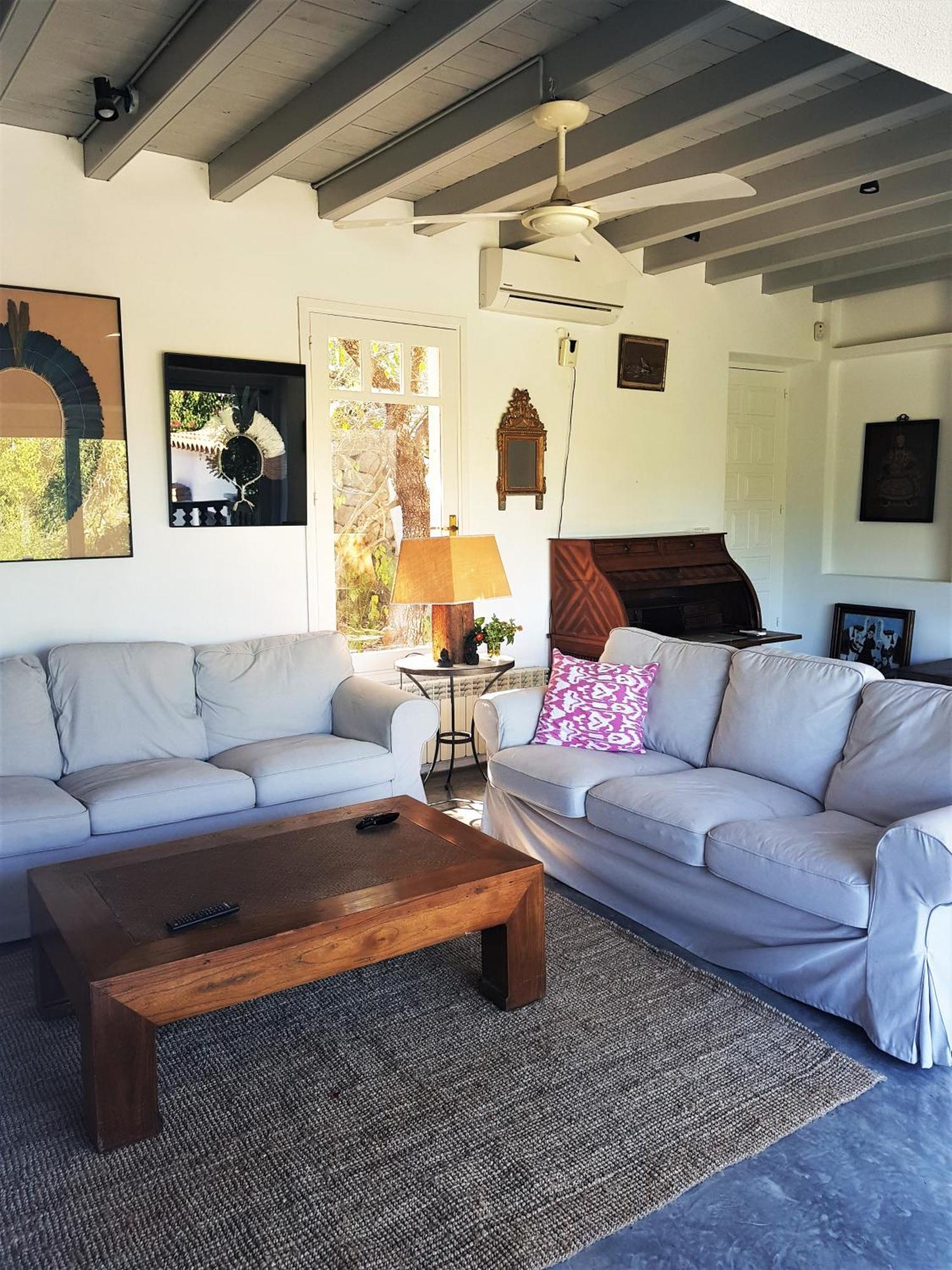 Villa Encantadora Casa Ibicenca *