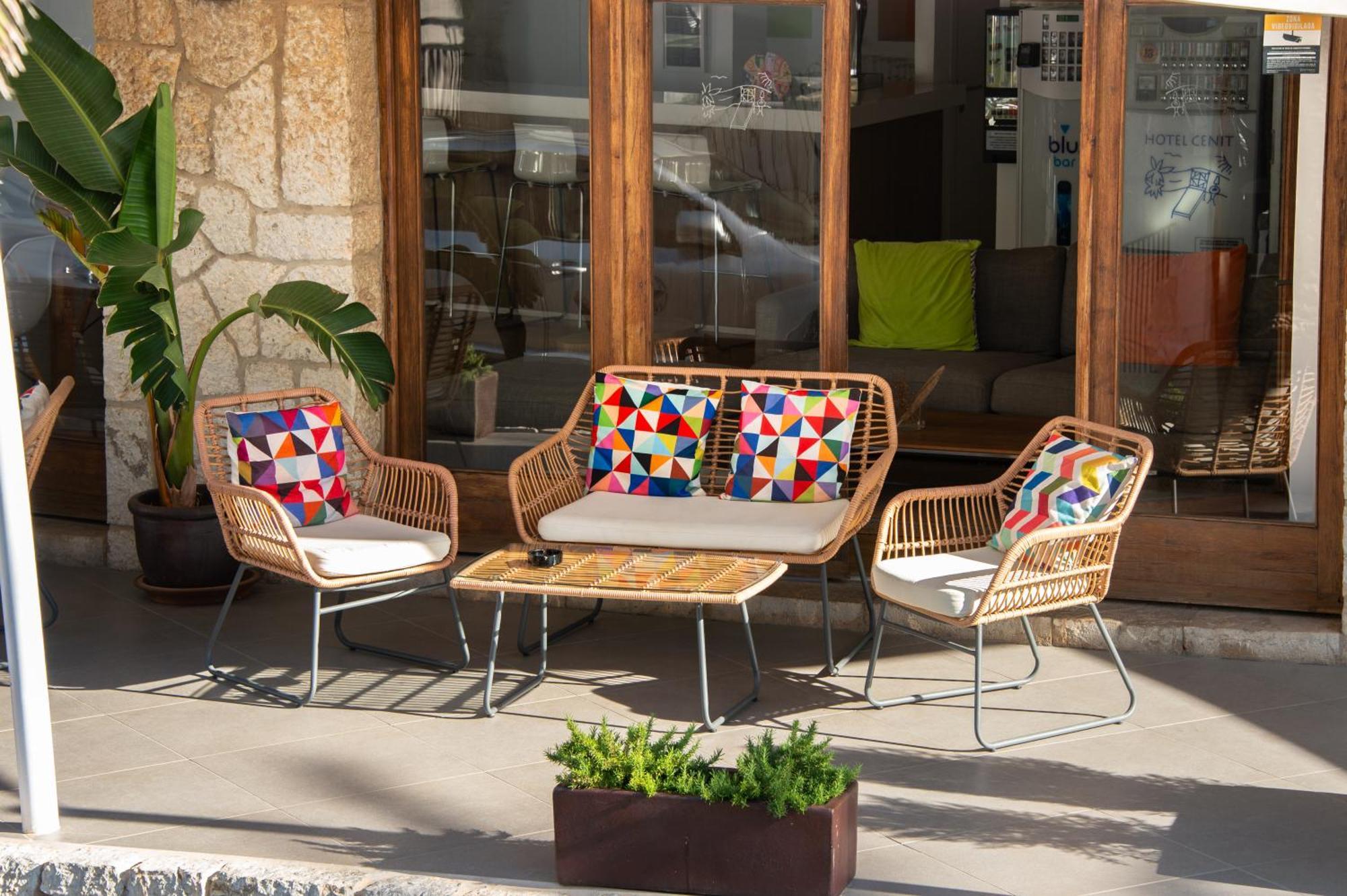 Cenit & Apts. Sol Y Viento Ibiza Town