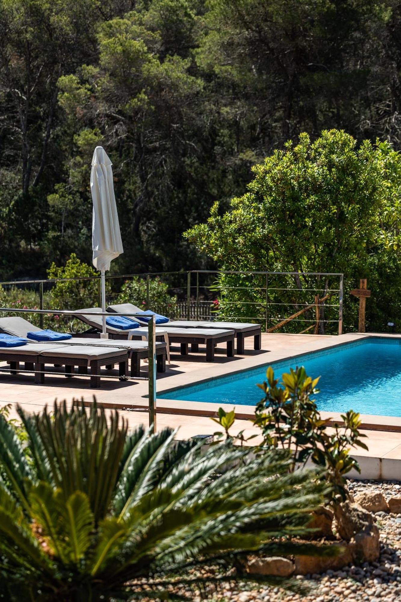 Charming With Pool, Toni Mateu. Sant Carles de Peralta