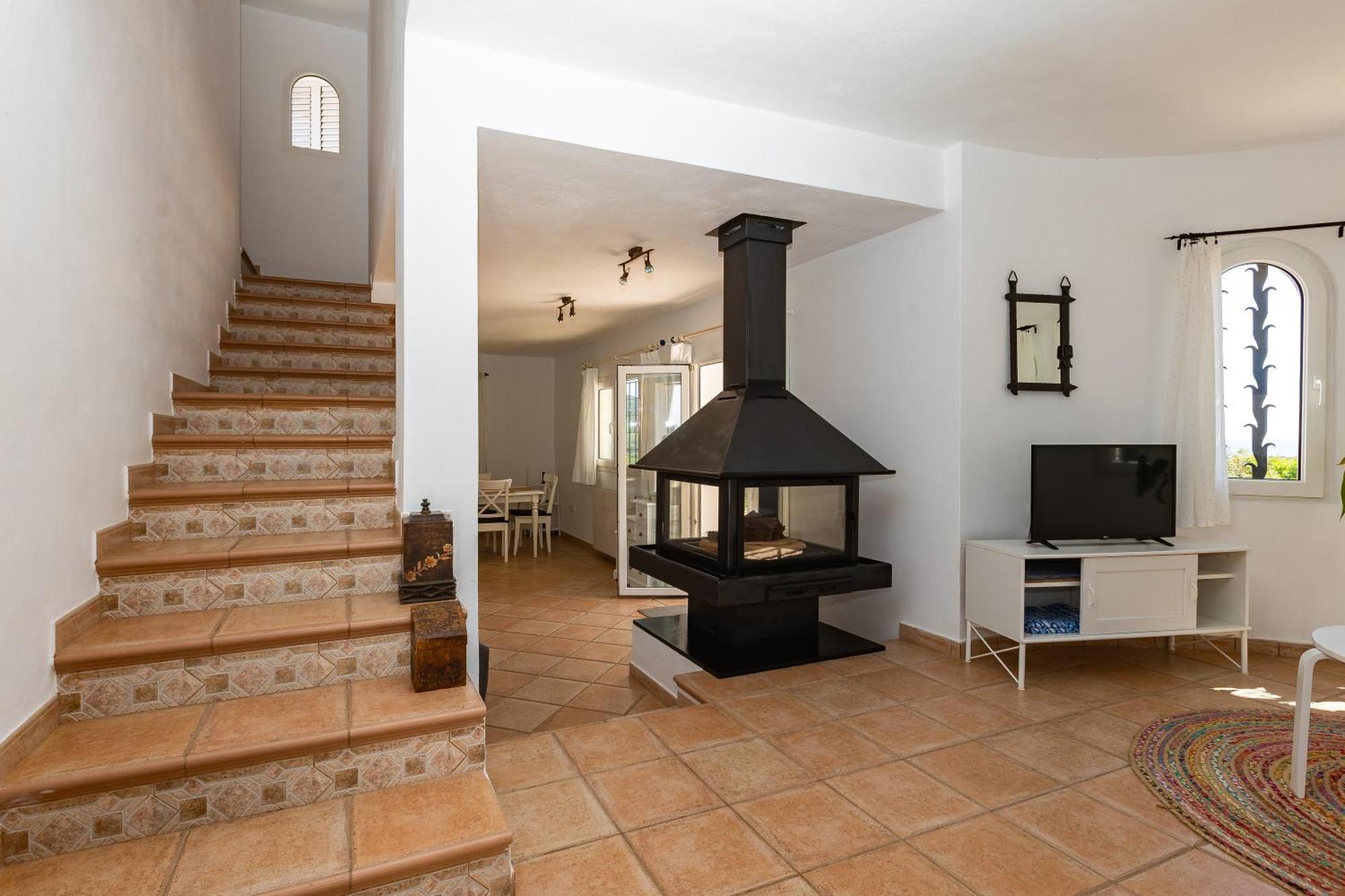 Villa Charming With Pool, Toni Mateu. Sant Carles de Peralta