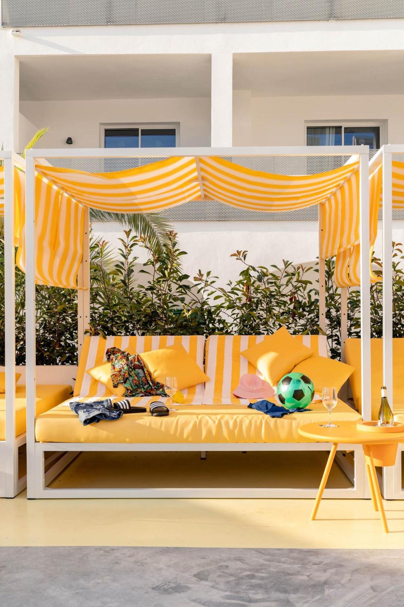 Ryans Lolas - Adults Only Hotel 4*
