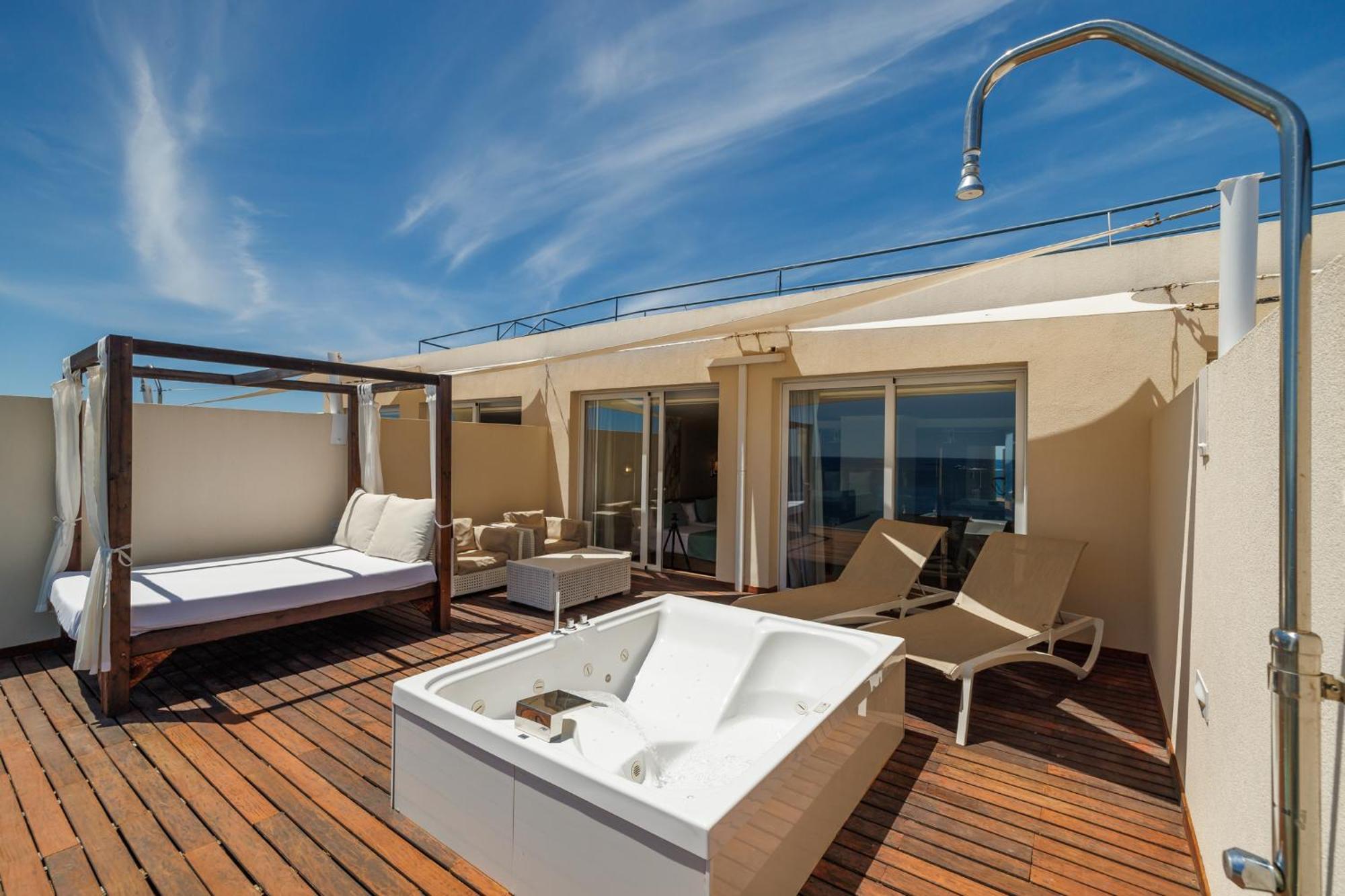 Torre Del Mar - Ibiza Hotel 4*
