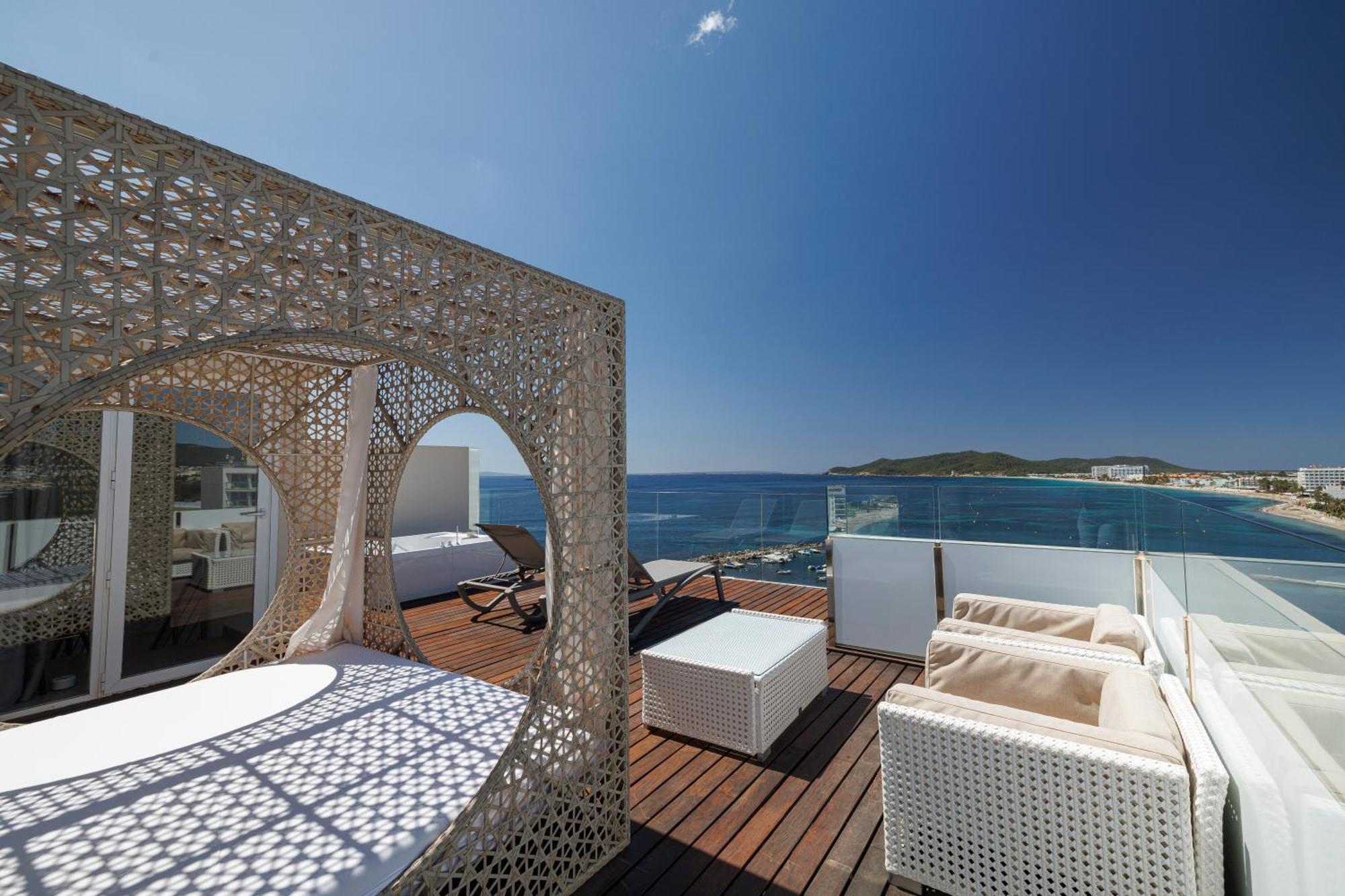 Torre Del Mar - Ibiza Hotel 4*