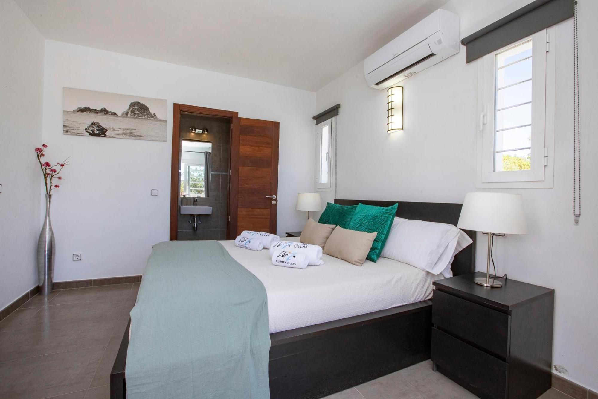 Pousada Near San Antonio Sleeps 10 San Antonio (Ibiza)