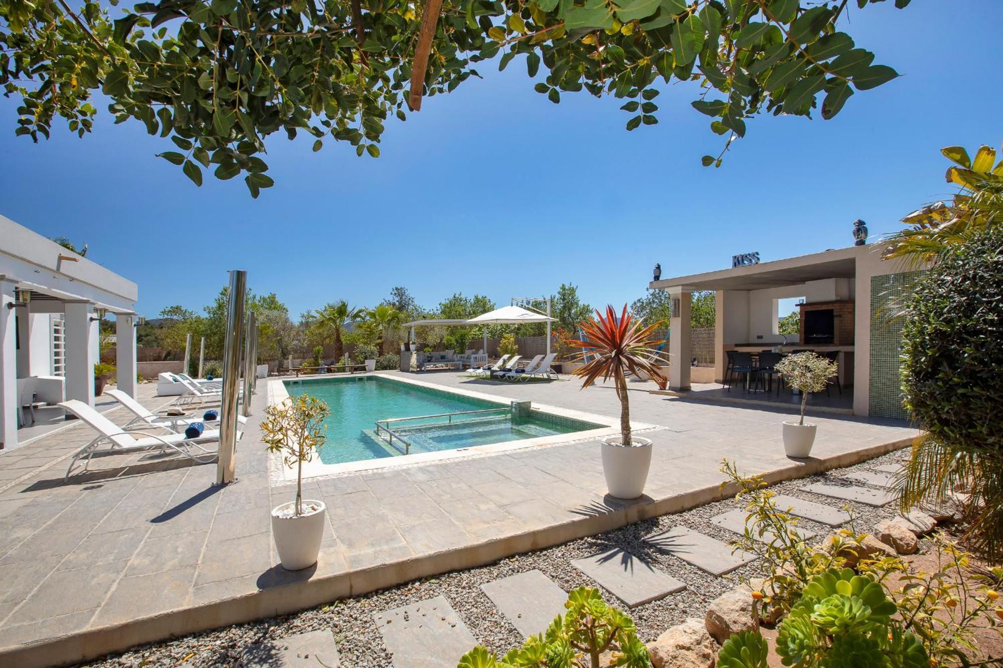 Near San Antonio Sleeps 10 San Antonio (Ibiza)