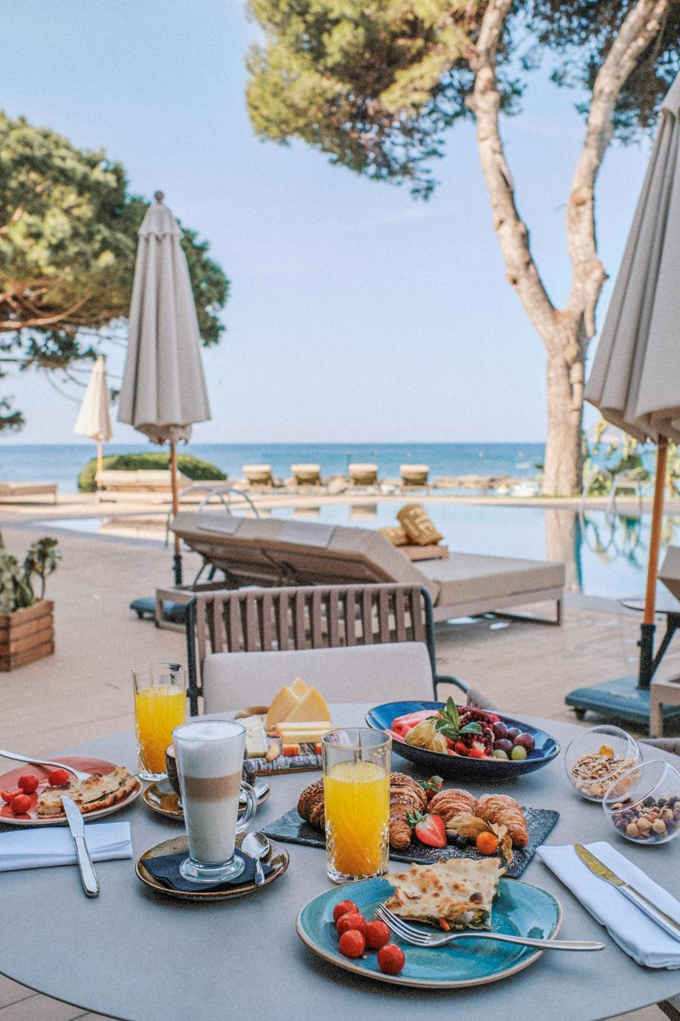 Hotel Me Ibiza - The Leading Of The World