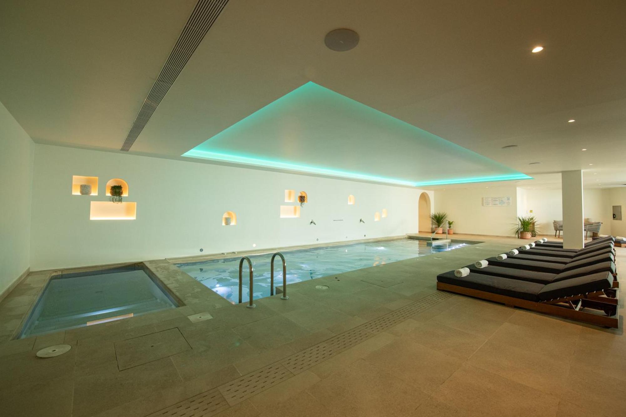 & Blau Parc 4*