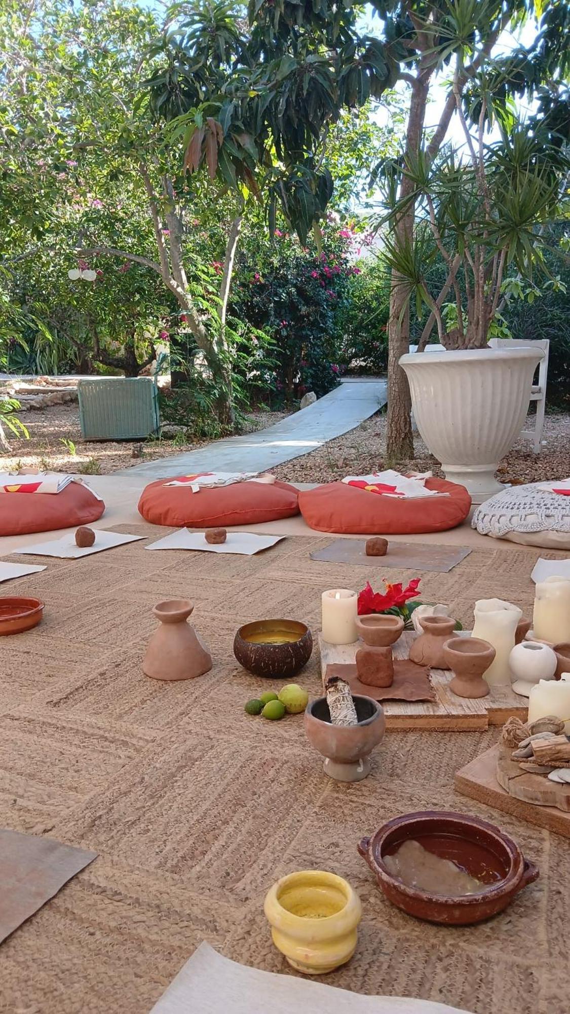 La Pandilla Ibiza Hostel