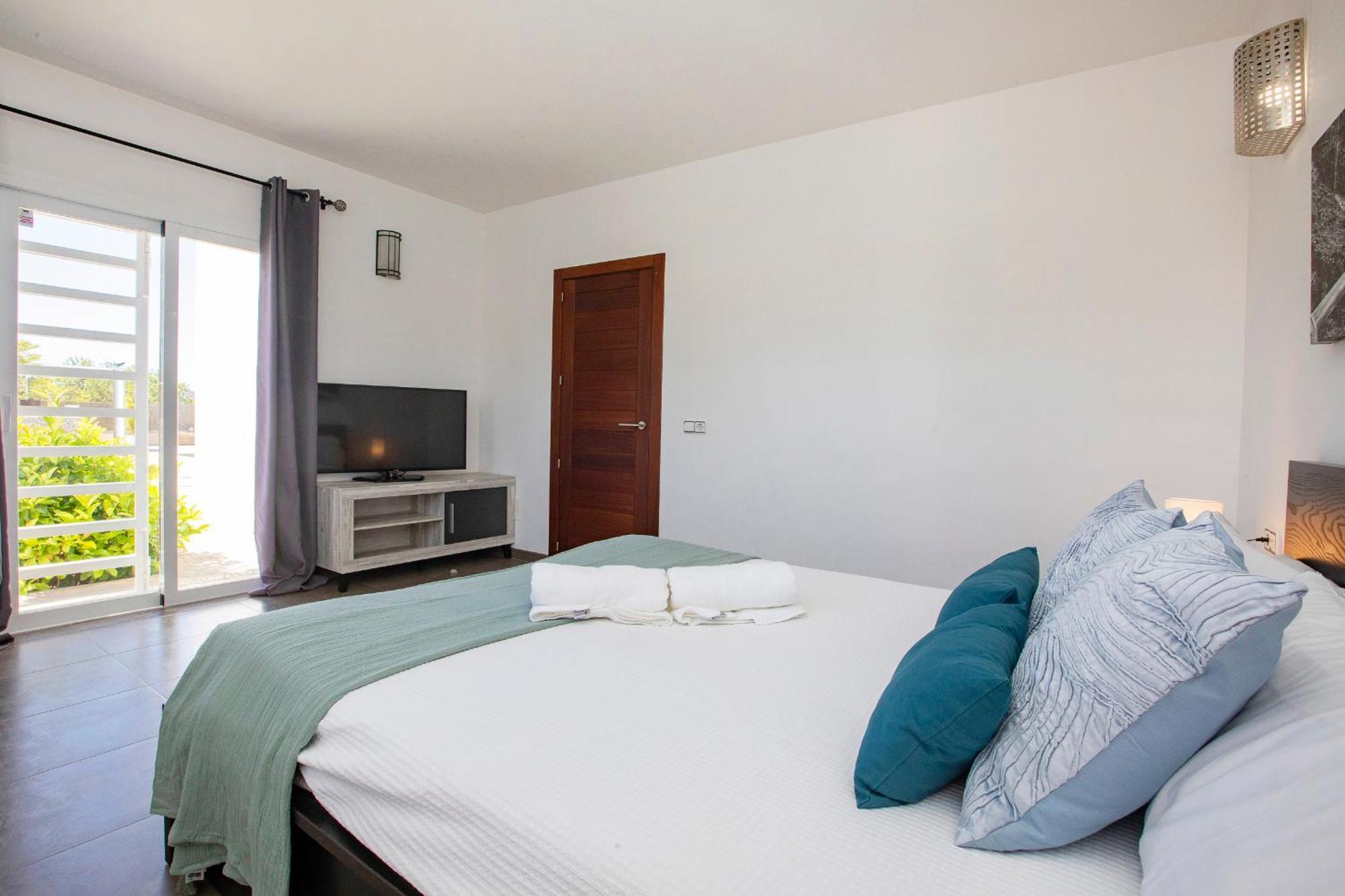 Pousada Near San Antonio Sleeps 10 San Antonio (Ibiza)