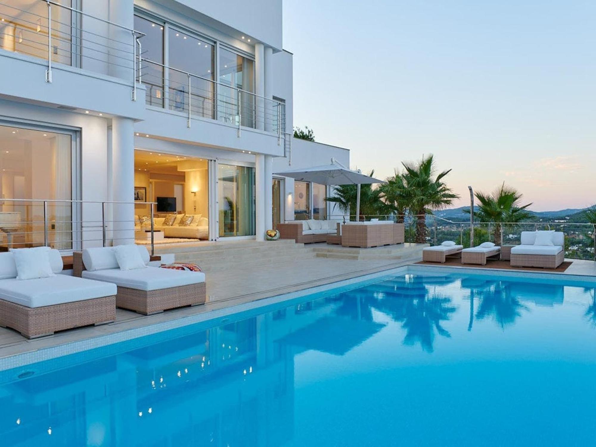In Ibiza With Infinity Pool And Sea Views Villa *