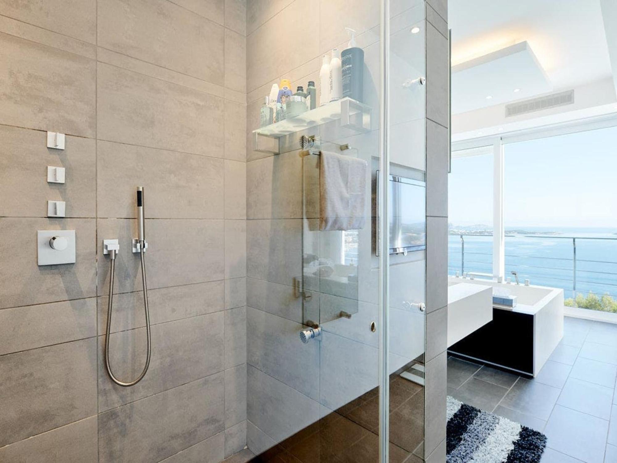Villa In Ibiza With Infinity Pool And Sea Views Santa Eulària des Riu