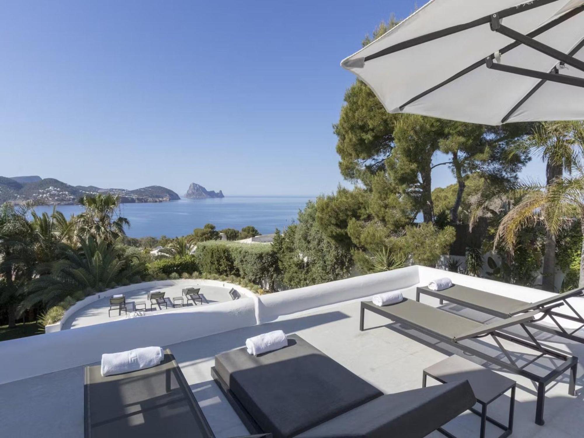 Ibizian With Sea-views Villa *