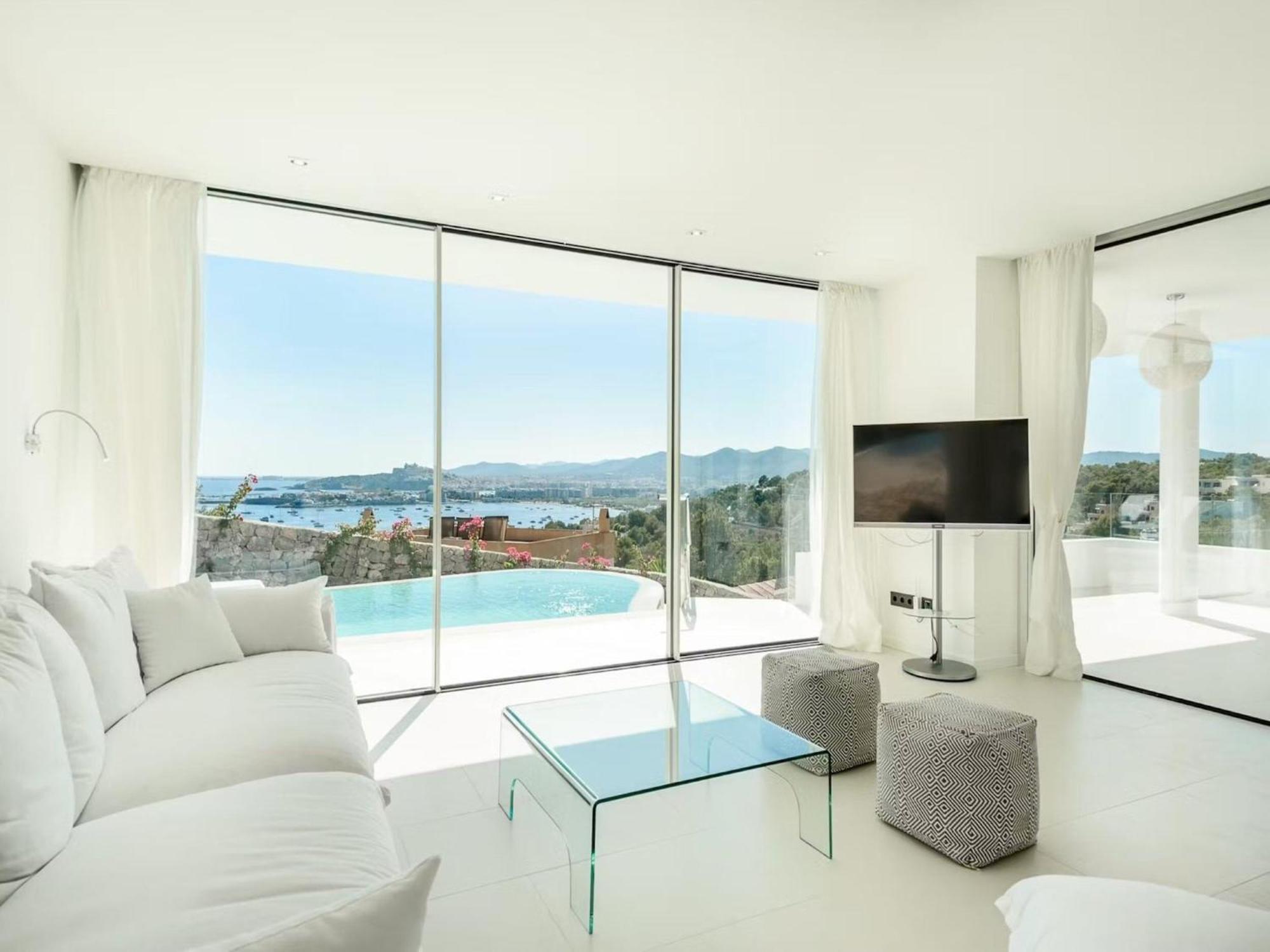 Charming In Delightful Gateway Talamanca (Ibiza)